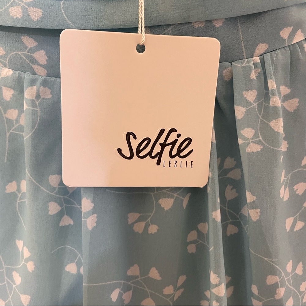Selfie Leslie Teal Floral Dress - Picture 5 of 8